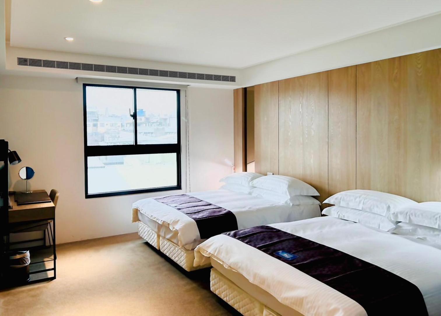 Gogo Hotel Тайчжун Экстерьер фото